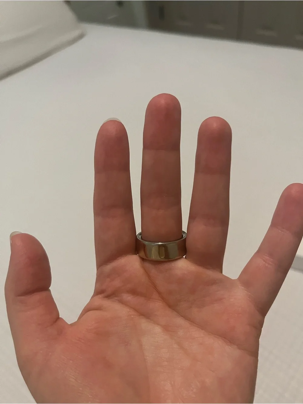 Gold Oura Ring 4 (size 8)